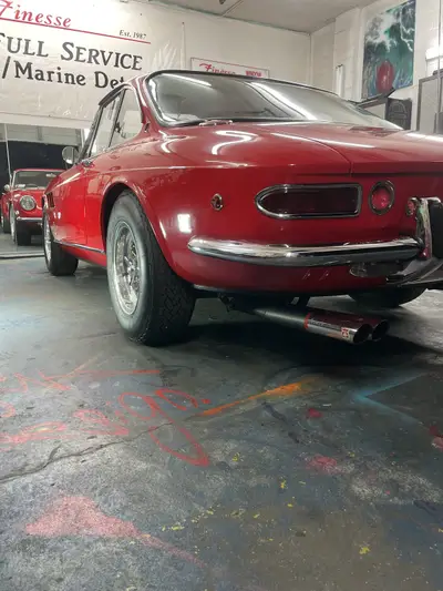 Professional auto detailing at Finèsse Detailing in Port Washington, NY